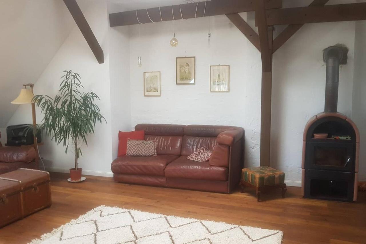 Helle Dachgeschosswohnung Fuer 8 Personen In Zentraler Lage Berlín Exteriér fotografie